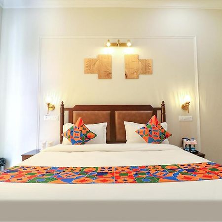 Fabhotel K9 Villa Ludhiana Exteriör bild